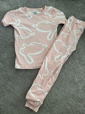 Carters Kids Pink Bunny Print Pajama Set